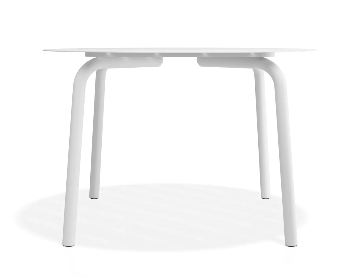 Roku 120cm Outdoor Round Dining Table