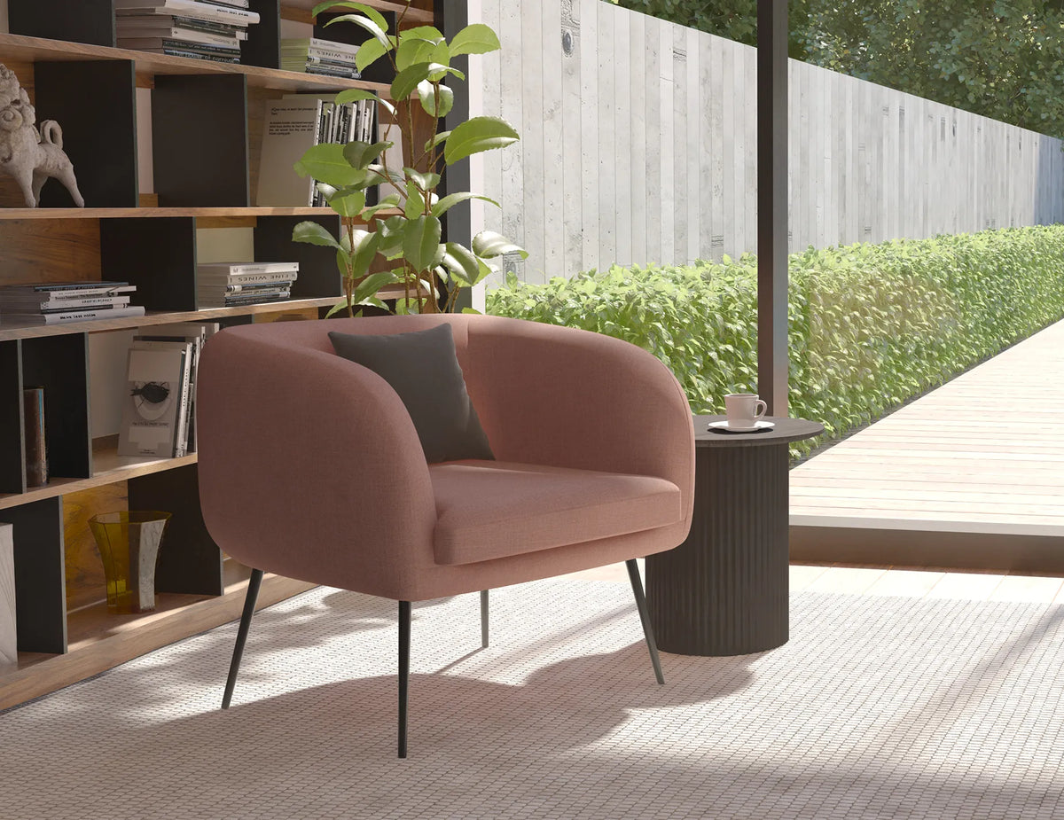 Amour Lounge Chair