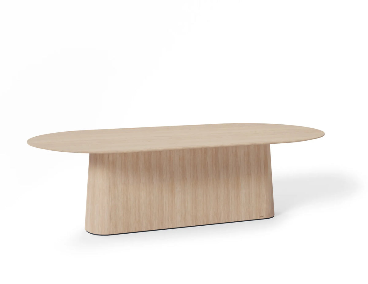 P.O.V. 466 Oval Dining Table