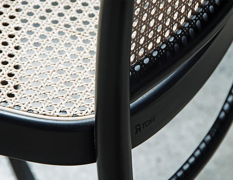 811 Hoffmann Dining Chair