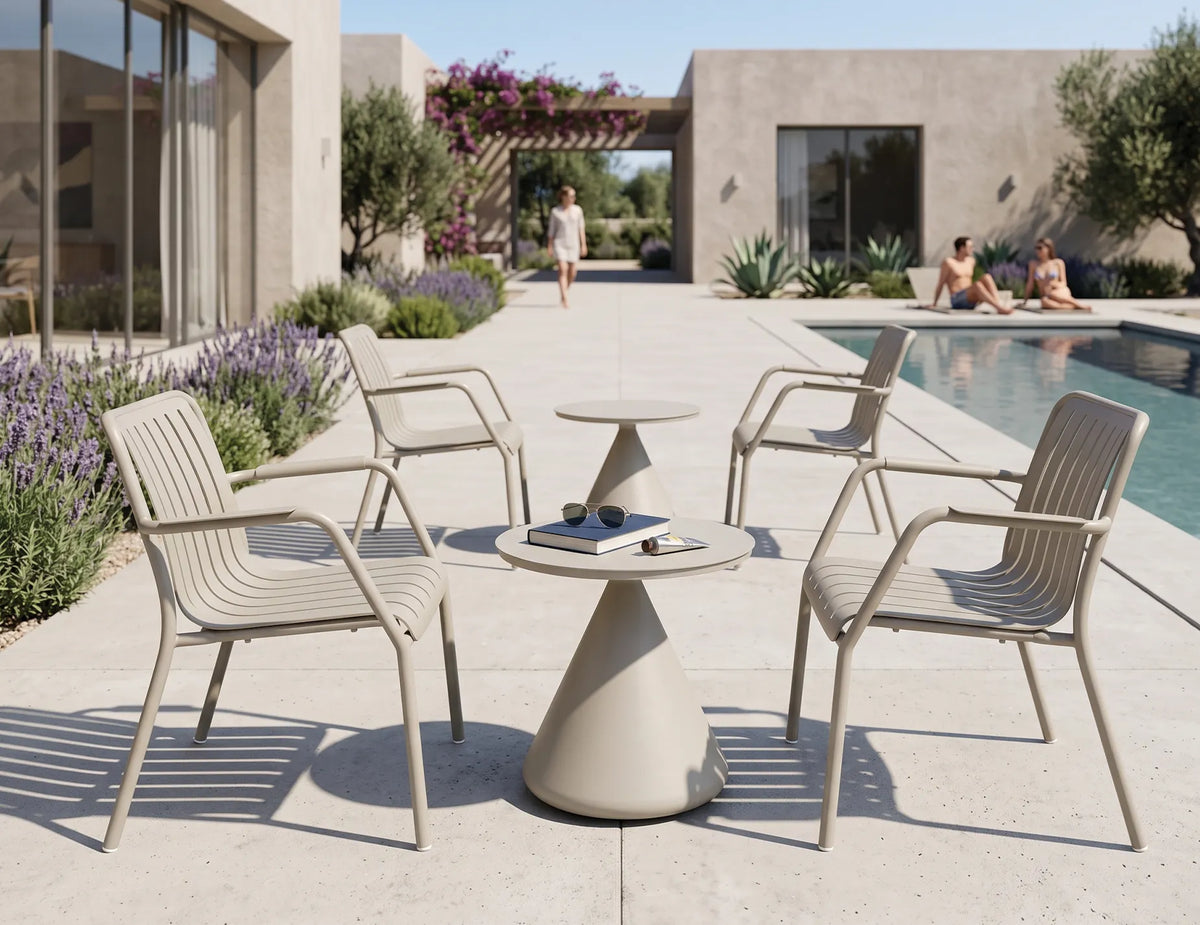 Roku Outdoor Lounge Chair