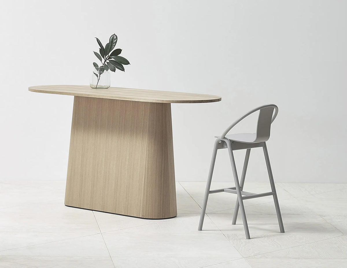P.O.V. 468 200cm Oval Dining Table