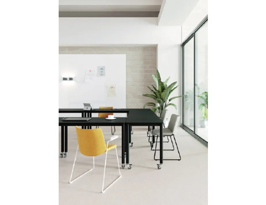 Flow Dining Chair