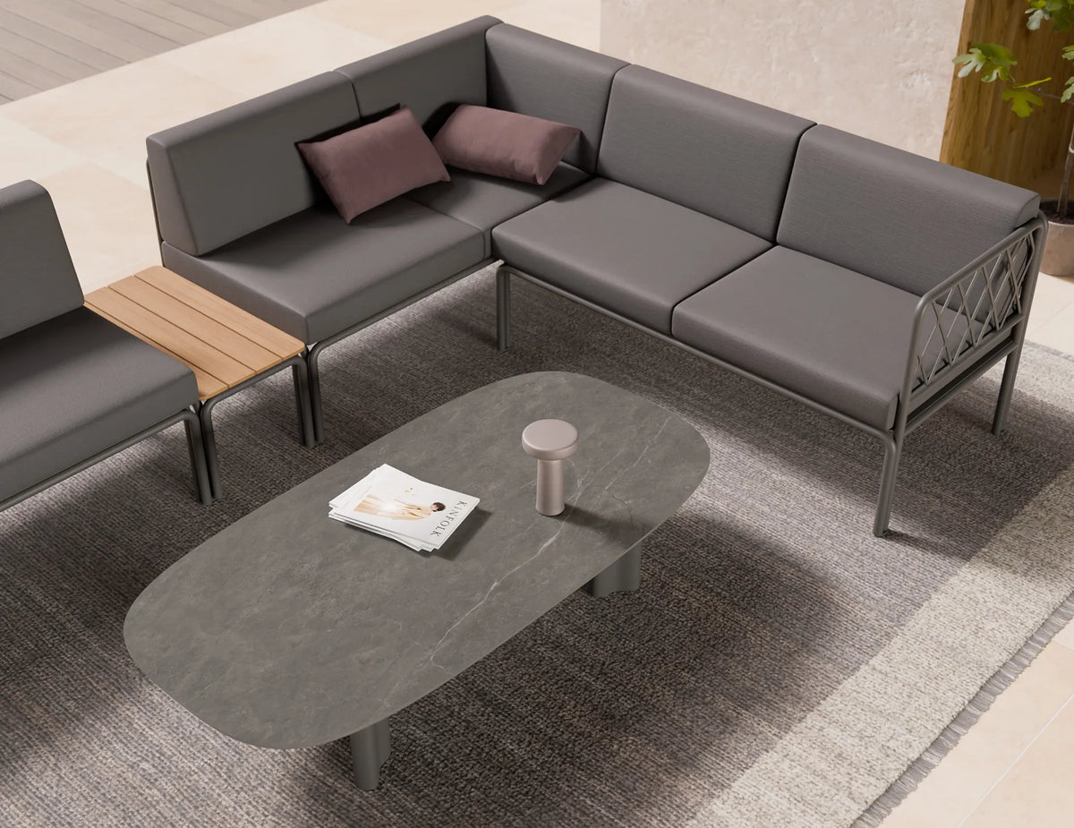 Vela Outdoor Coffee Table