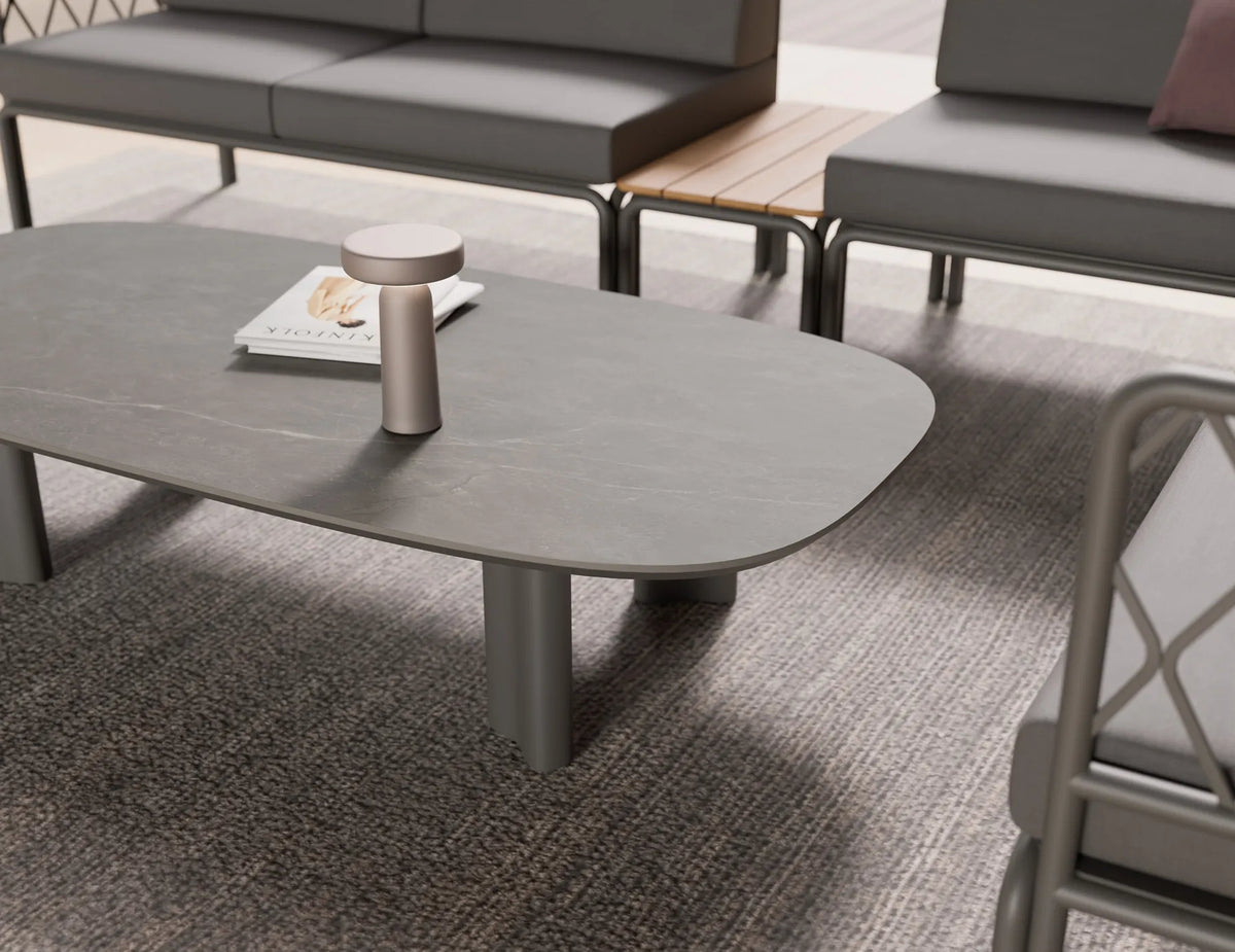 Vela Outdoor Coffee Table