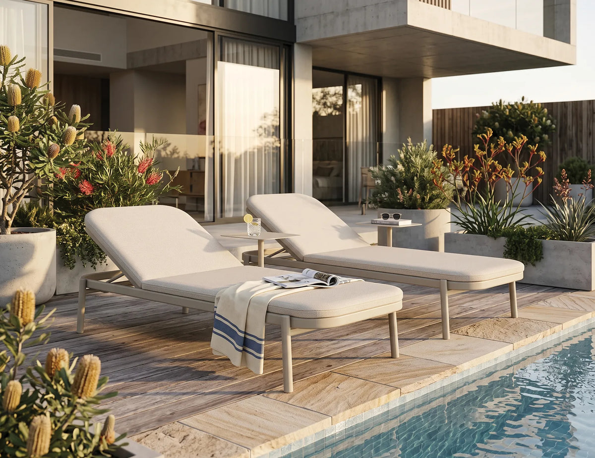 Verano Sun Lounge