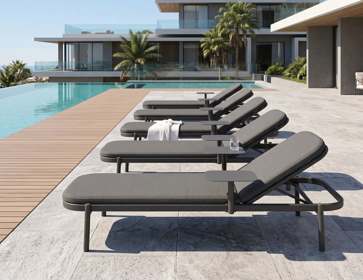 Verano Sun Lounge