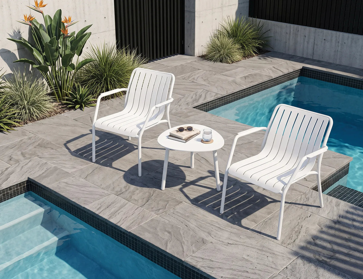 Roku Outdoor Lounge Chair