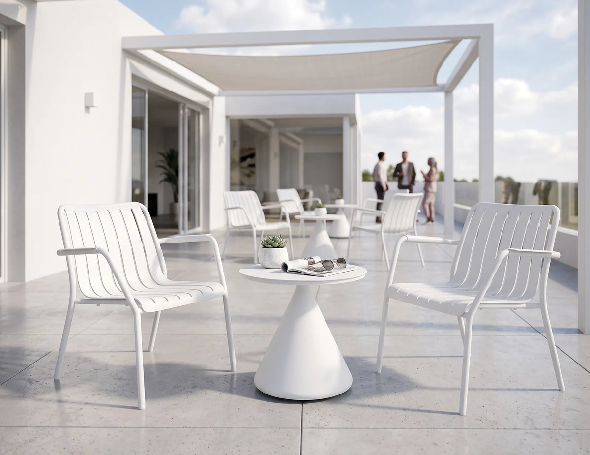 Roku Outdoor Lounge Chair
